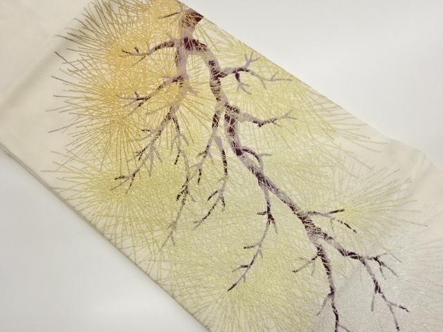 松模様織出し名古屋帯